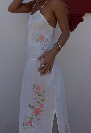 kala-strappy-sundress